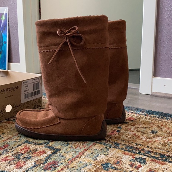 Manitoban Hunter Suede Mukluk - Picture 1 of 3